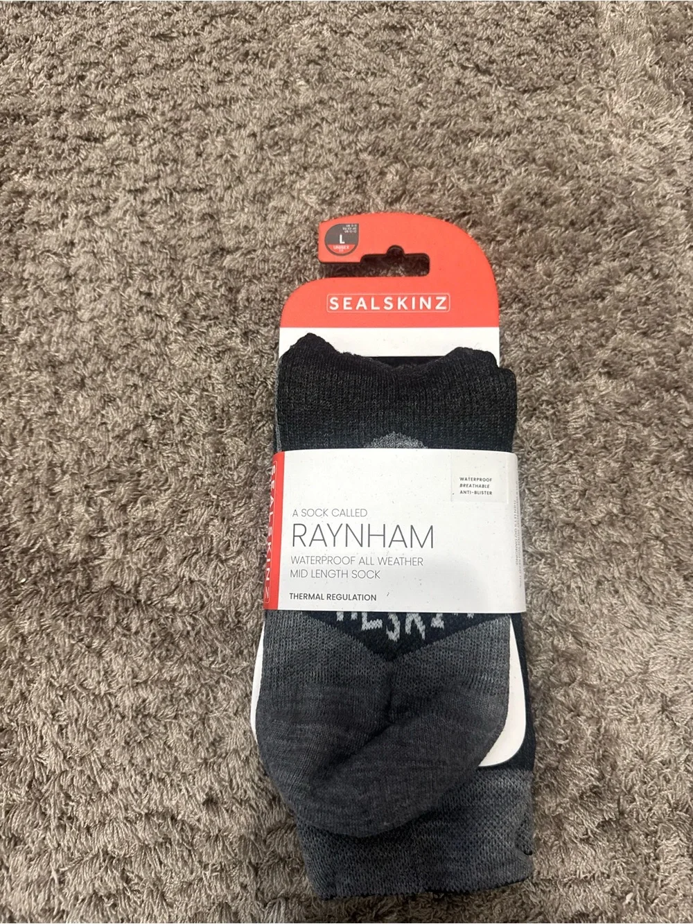 Seal skinz mid length sock